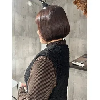 冬の暖色ショートボブ